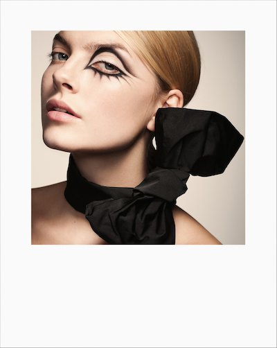 Editorial, Frontpage, 60-tal, Black, Black Make Up, Close Up, Face